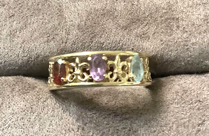 9ct amethyst garnet blue topaz fleur-de-lys cutout ring O-O1/2 yellow gold
