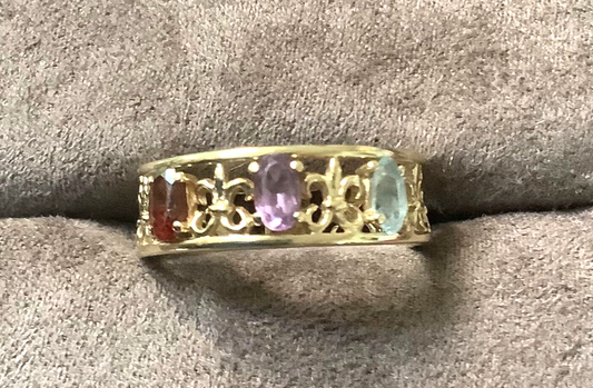 9ct amethyst garnet blue topaz fleur-de-lys cutout ring O-O1/2 yellow gold