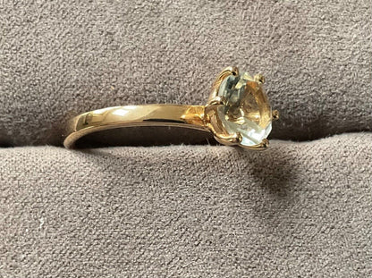 Green Amethyst gold overlay silver fancy cut solitare ring size P1/2 925
