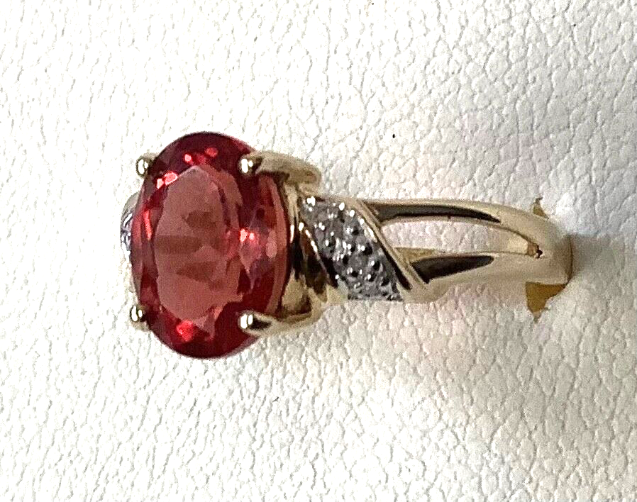 9ct red gemstone and diamond ring size N yellow gold