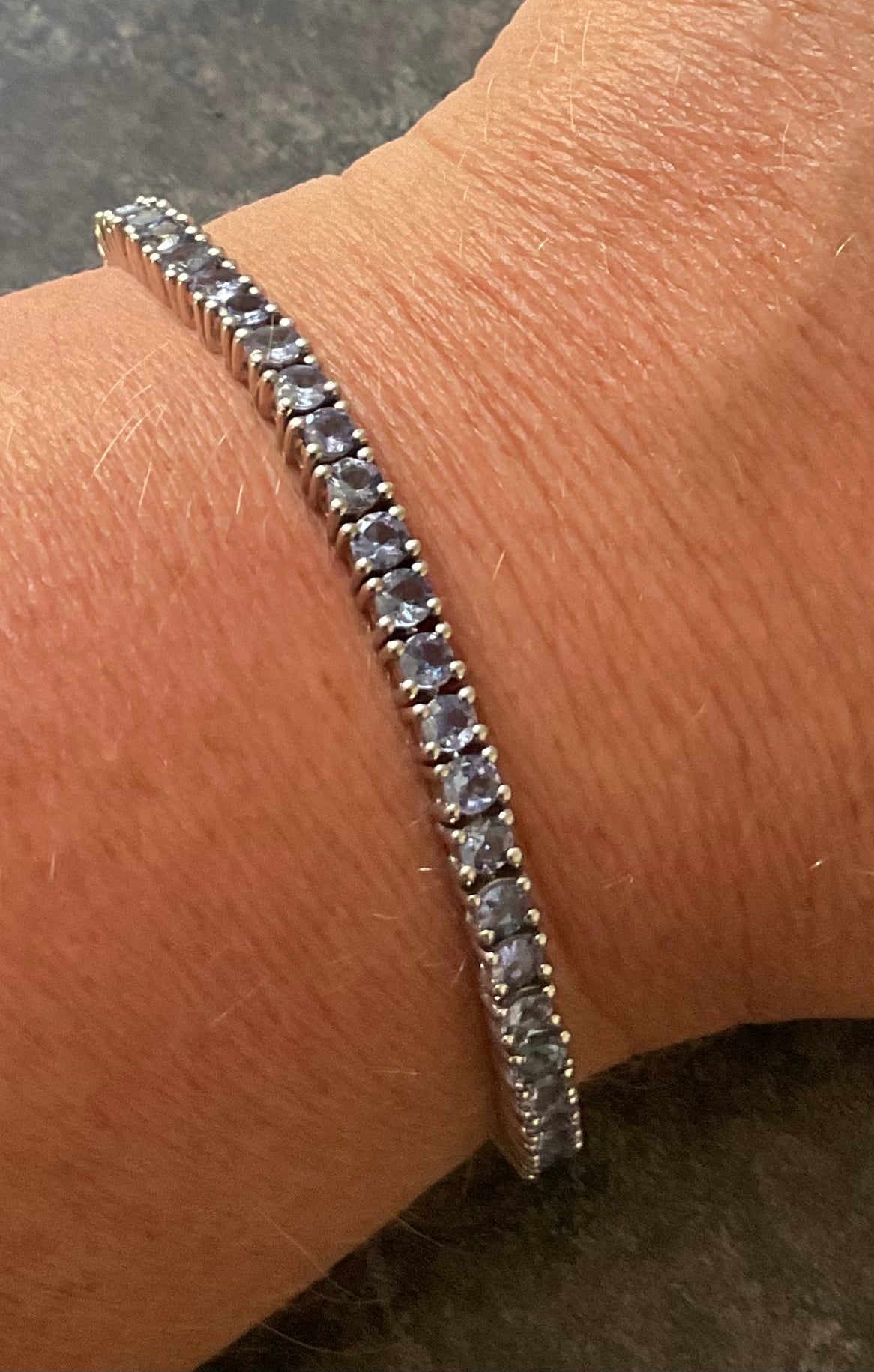 925 Tanzanite Tennis bracelet Hallmarked TGGC 20-22.5cm sterling silver 17.36g