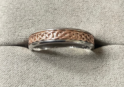 Royal Clogau silver Annwyl slim channel ring Unisex size S with rose gold Celtic detailing