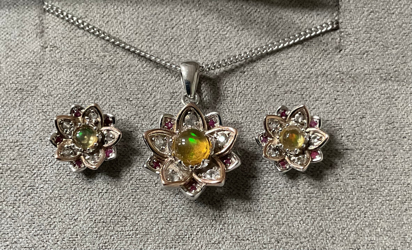 Clogau Lotus Flower Opal earrings (£150) & 18-22” necklace (£150) set (£275) Pink & White topaz