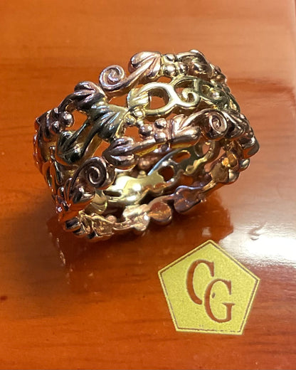 Clogau 9ct 3 row wide band ring in yellow and rose gold size L 7g