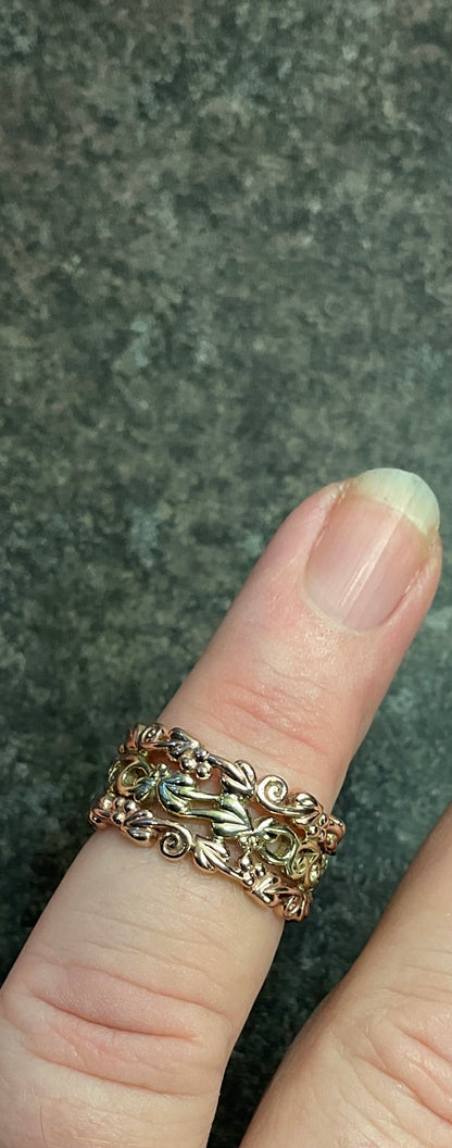 Clogau 9ct 3 row wide band ring in yellow and rose gold size L 7g