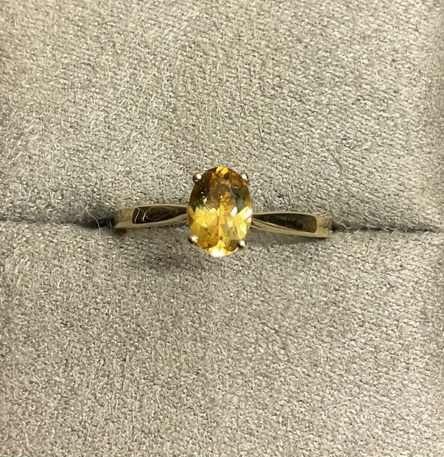 10K yellow gemstone oval solitaire ring size N1/2 yellow gold hallmarked TGGC