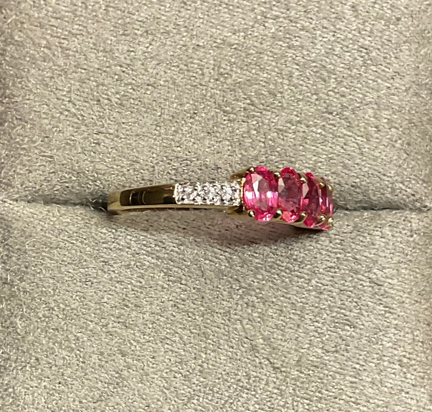9ct pink spinel and zircon ring size N yellow gold hallmarked