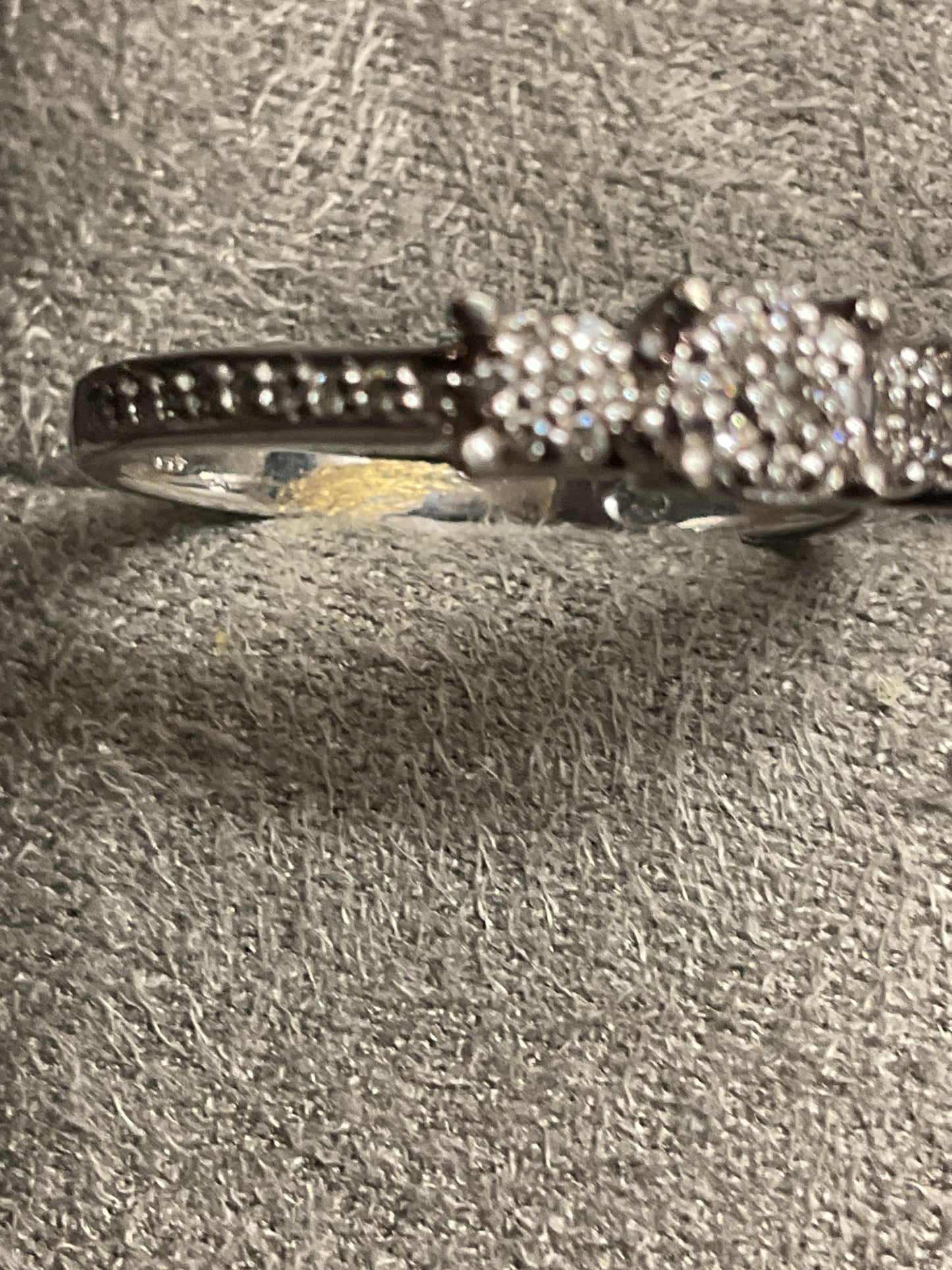 9ct Diamond trilogy cluster ring white gold size N1/2