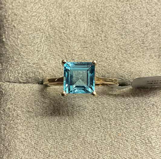 10K blue topaz square cut solitaire ring size N1/2 yellow gold hallmarked TGGC