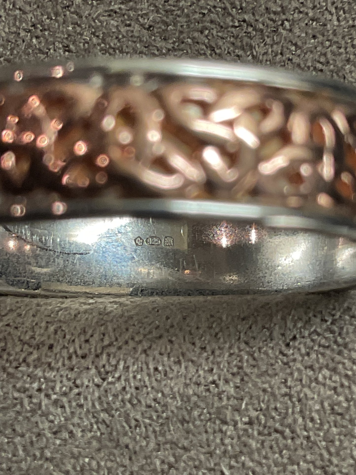 Unisex Clogau Celtic Trinity Knot narrow band ring size V1/2-W in silver and rose gold