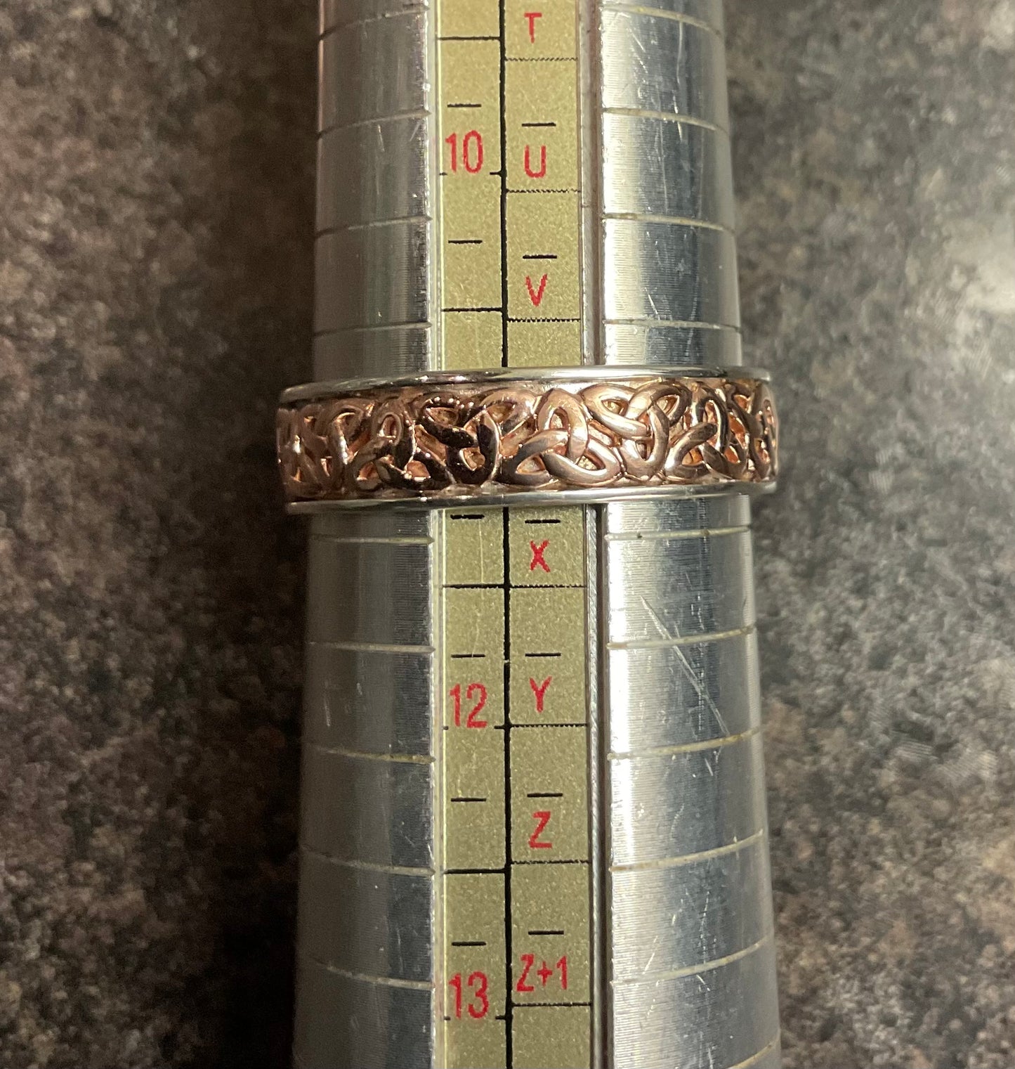 Unisex Clogau Celtic Trinity Knot narrow band ring size V1/2-W in silver and rose gold