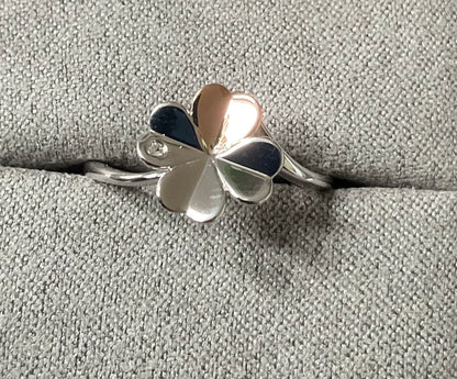 Cariad Pob Lwc Good Luck ring with white topaz in silver and rose gold sizes P and Q available