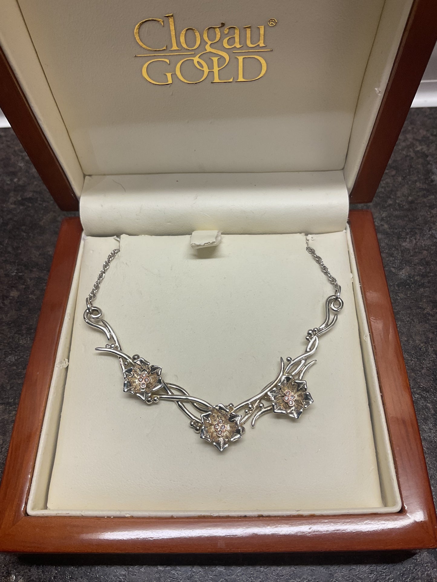 Rare Clogau Snowdon Lily Diamond silver and rose gold necklet 17” necklace