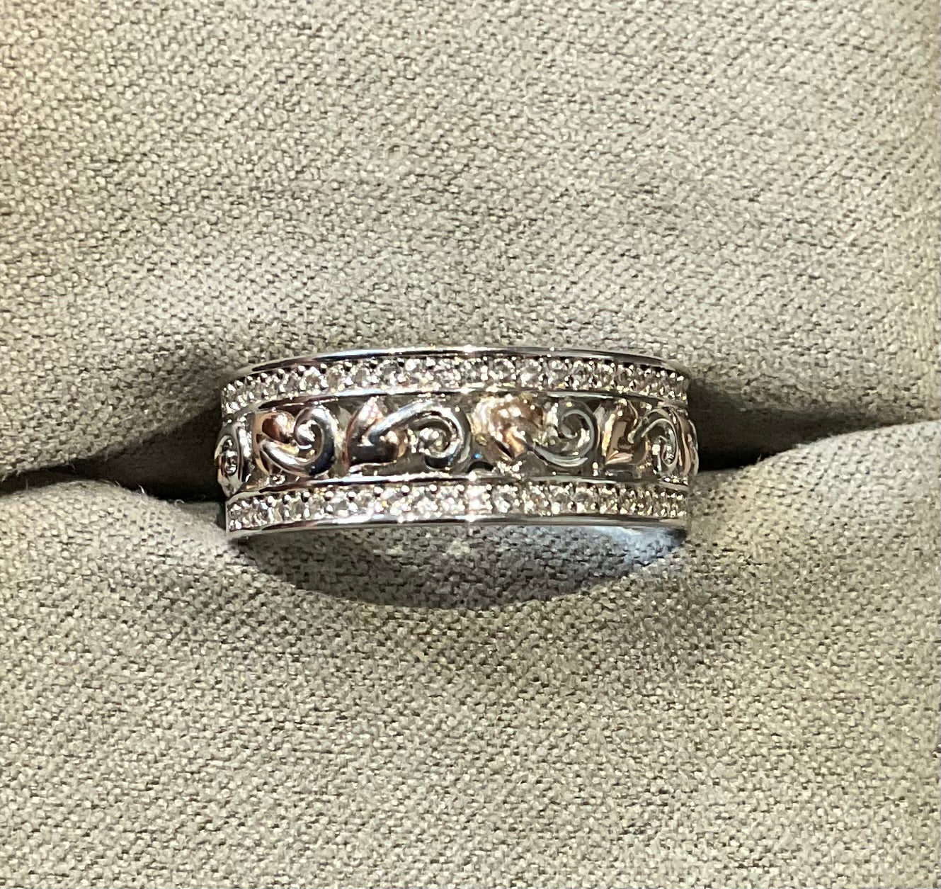 Clogau Tree of Life White Topaz Triple band ring size K in silver and rose gold RRP £219
