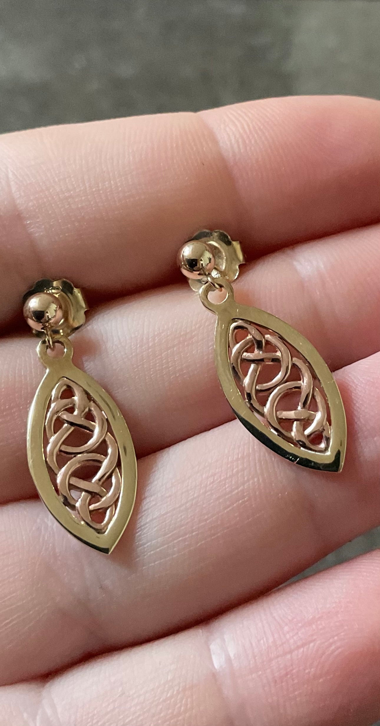 Clogau 9ct Queen Eleanor elliptical drop earrings in yellow and rose gold