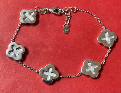925 Mother of Pearl & Cubic Zirconia Four Leaf Clover bracelet in sterling silver