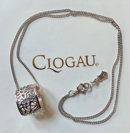 Clogau Royal Roses barrel pendant necklace in silver and rose gold 18”