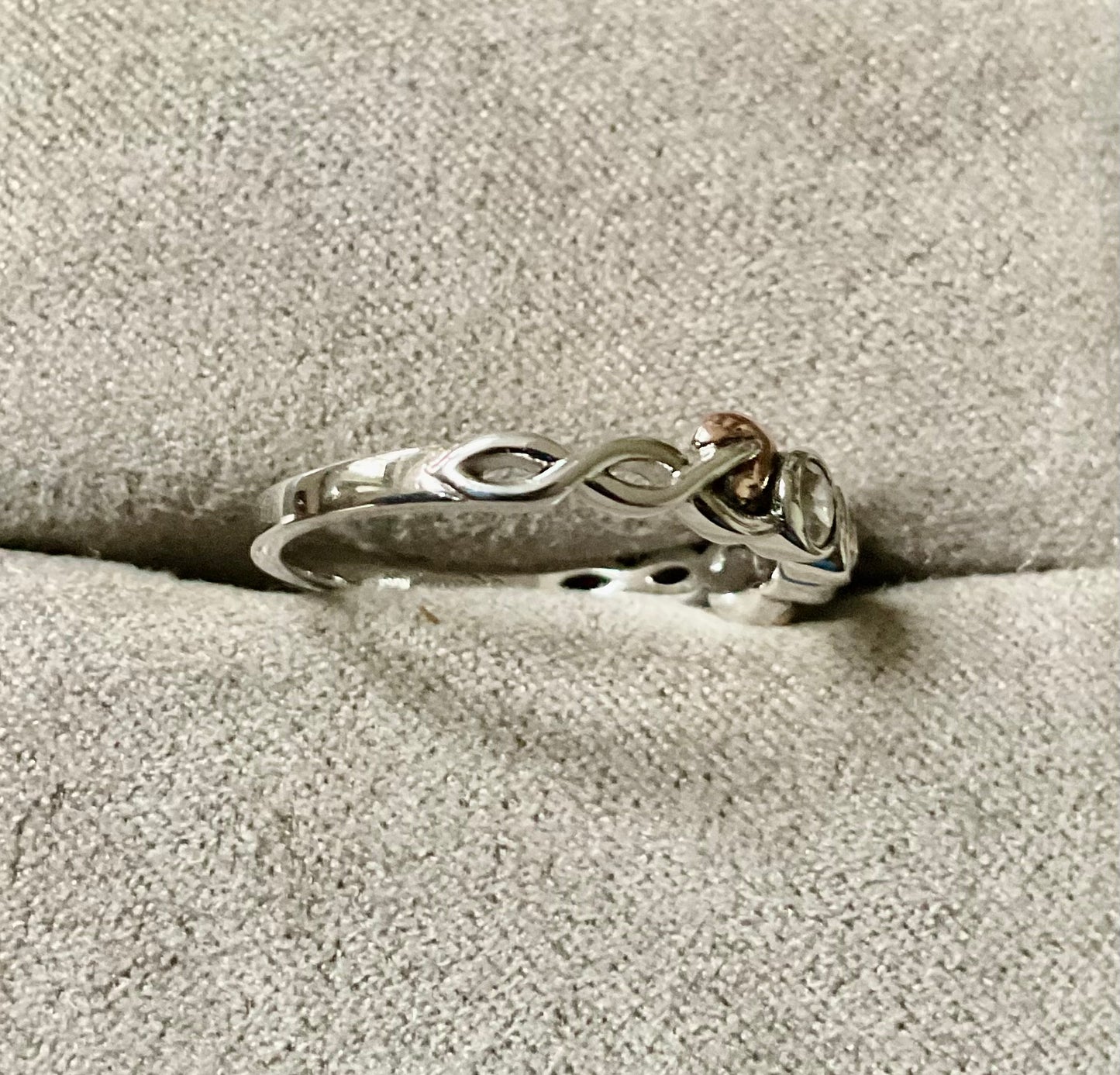 Clogau Tree of Life white topaz 3 stone ring size O in silver and rose gold