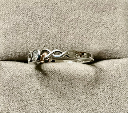 Clogau Tree of Life white topaz 3 stone ring size O in silver and rose gold