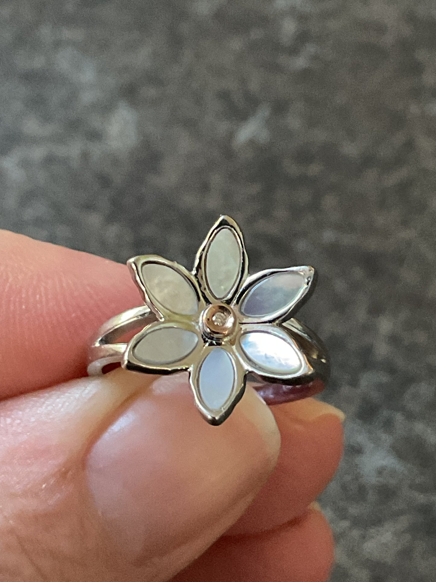 Clogau Lady Snowdon Mother of Pearl and Diamond flower ring size M in silver and rose gold