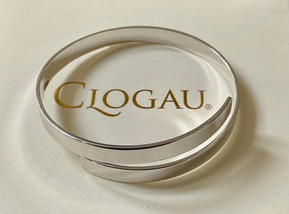 Clogau Cariad Bach ‘Little sweetheart’ baby Christening bangle in silver and rose gold RRP £209
