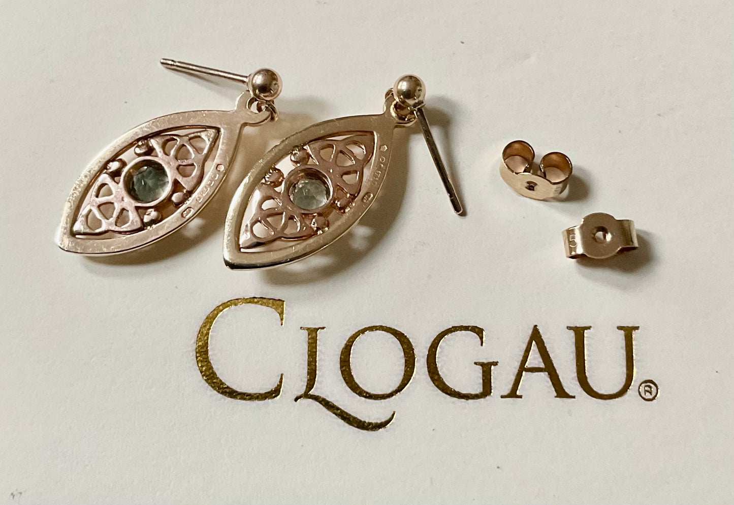 Vintage Clogau 9ct Queen Eleanor/Tryfan Blue Topaz elliptical drop earrings yellow rose gold