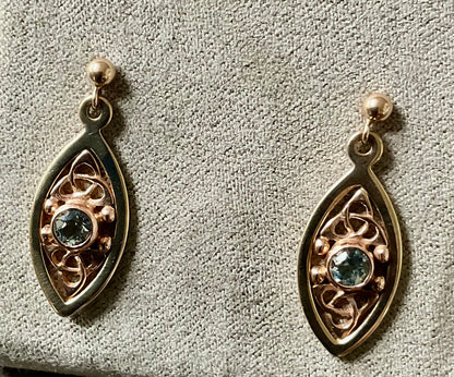 Vintage Clogau 9ct Queen Eleanor/Tryfan Blue Topaz elliptical drop earrings yellow rose gold