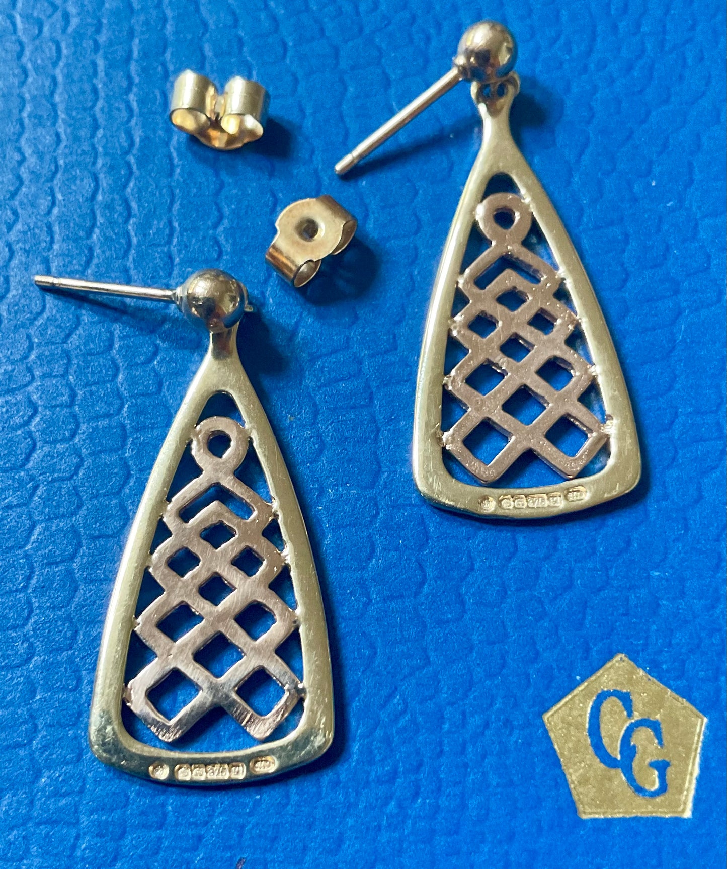 Vintage Clogau Lady Guinevere bangle necklace and earrings matching set in yellow and rose gold