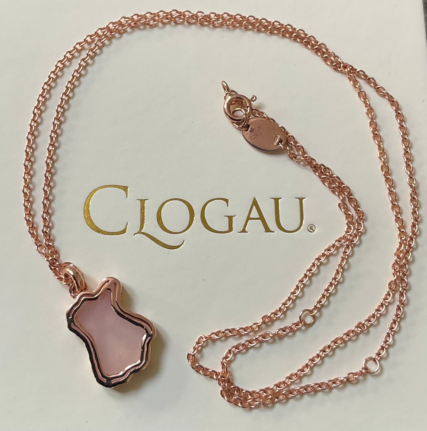 Clogau 9ct Lady of Love Rose Quartz pendant necklace in rose gold 18-22” RRP £580