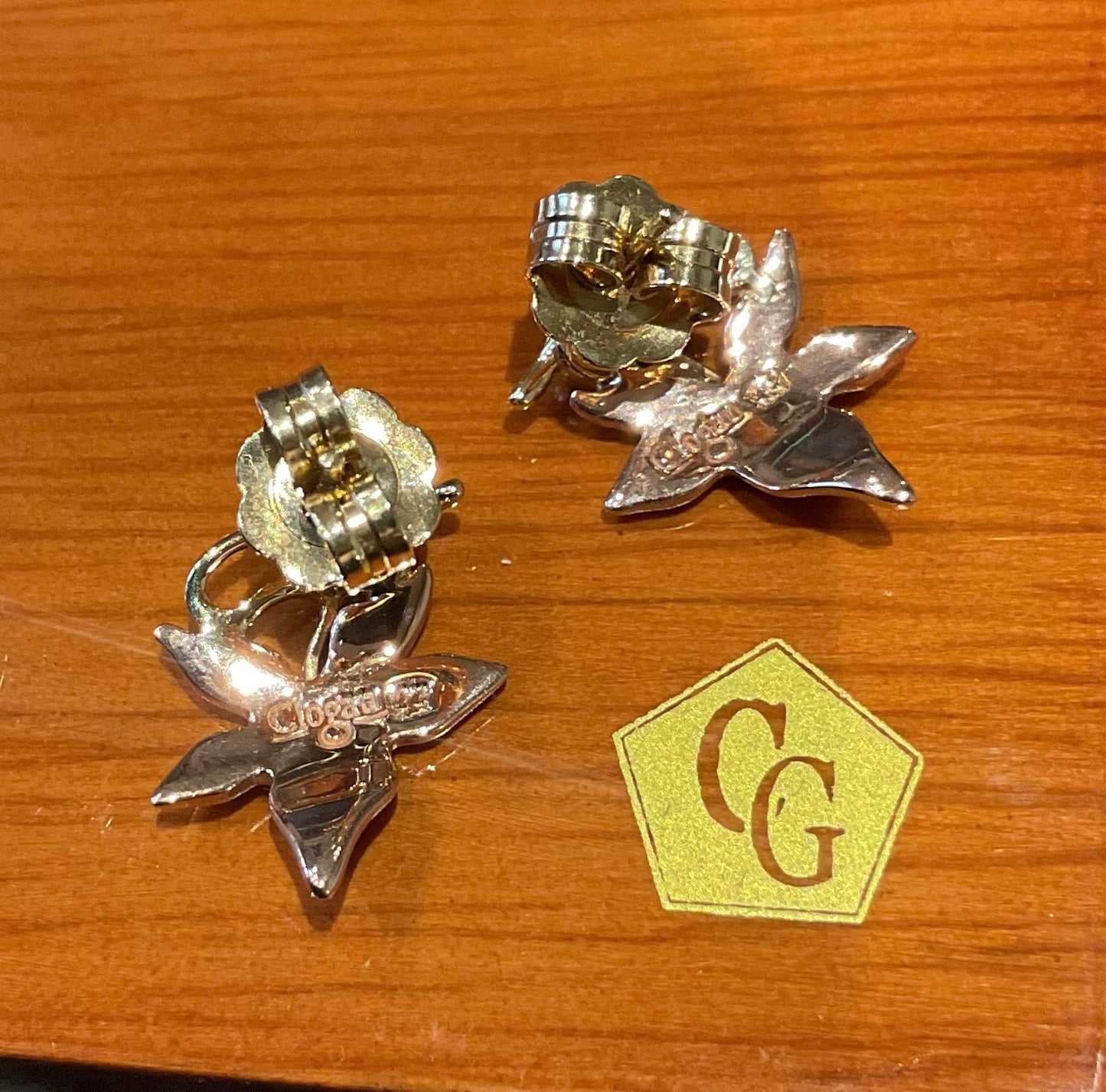 Clogau 9ct Emerald Lady of Caerphilly Ivy leaf stud earrings yellow and rose gold