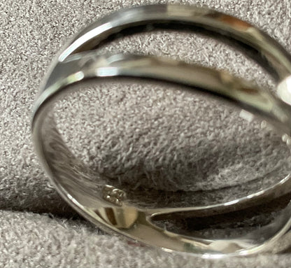 Clogau Heart of Wales White Topaz ring size T in silver and rose gold