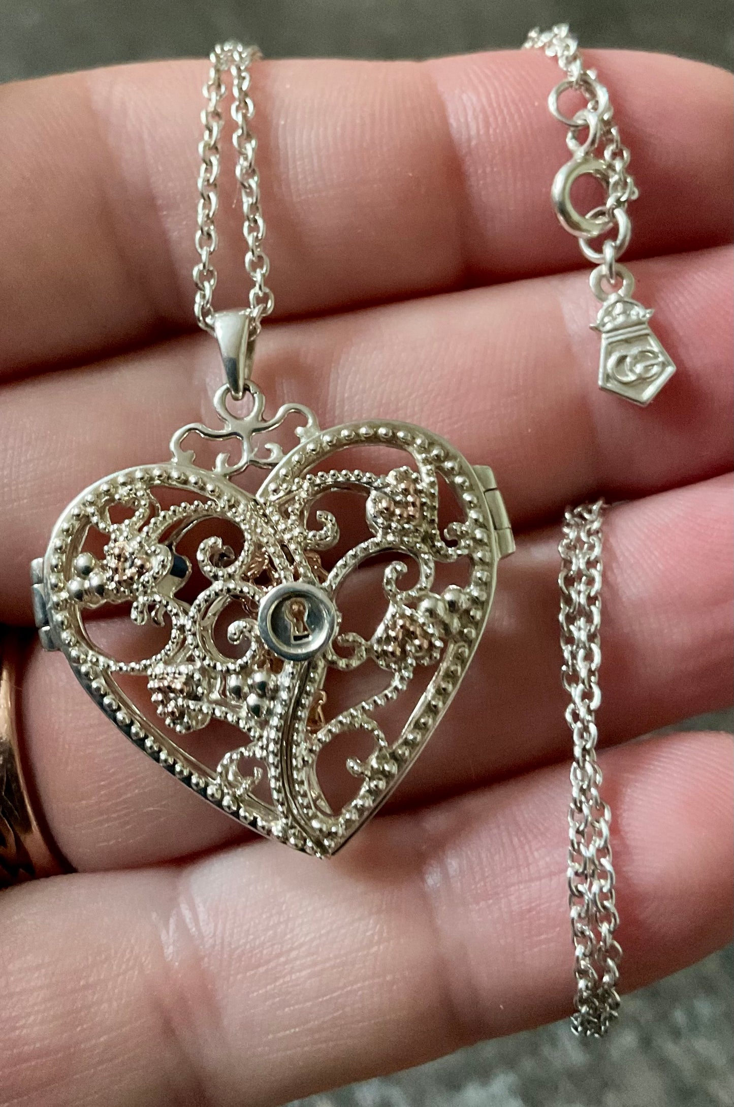 Clogau Kensington Key to My Heart Large locket pendant necklace 18” in silver and rose gold
