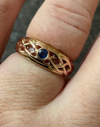 Clogau 9ct Blue Sapphire Lovers Weave Celtic ring size P yellow and rose gold