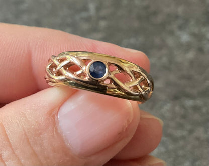 Clogau 9ct Blue Sapphire Lovers Weave Celtic ring size P yellow and rose gold