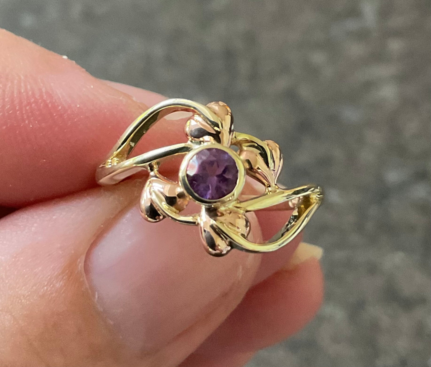 Clogau 9ct Amethyst Tree of Life Vine ring size M-M1/2 in yellow and rose gold