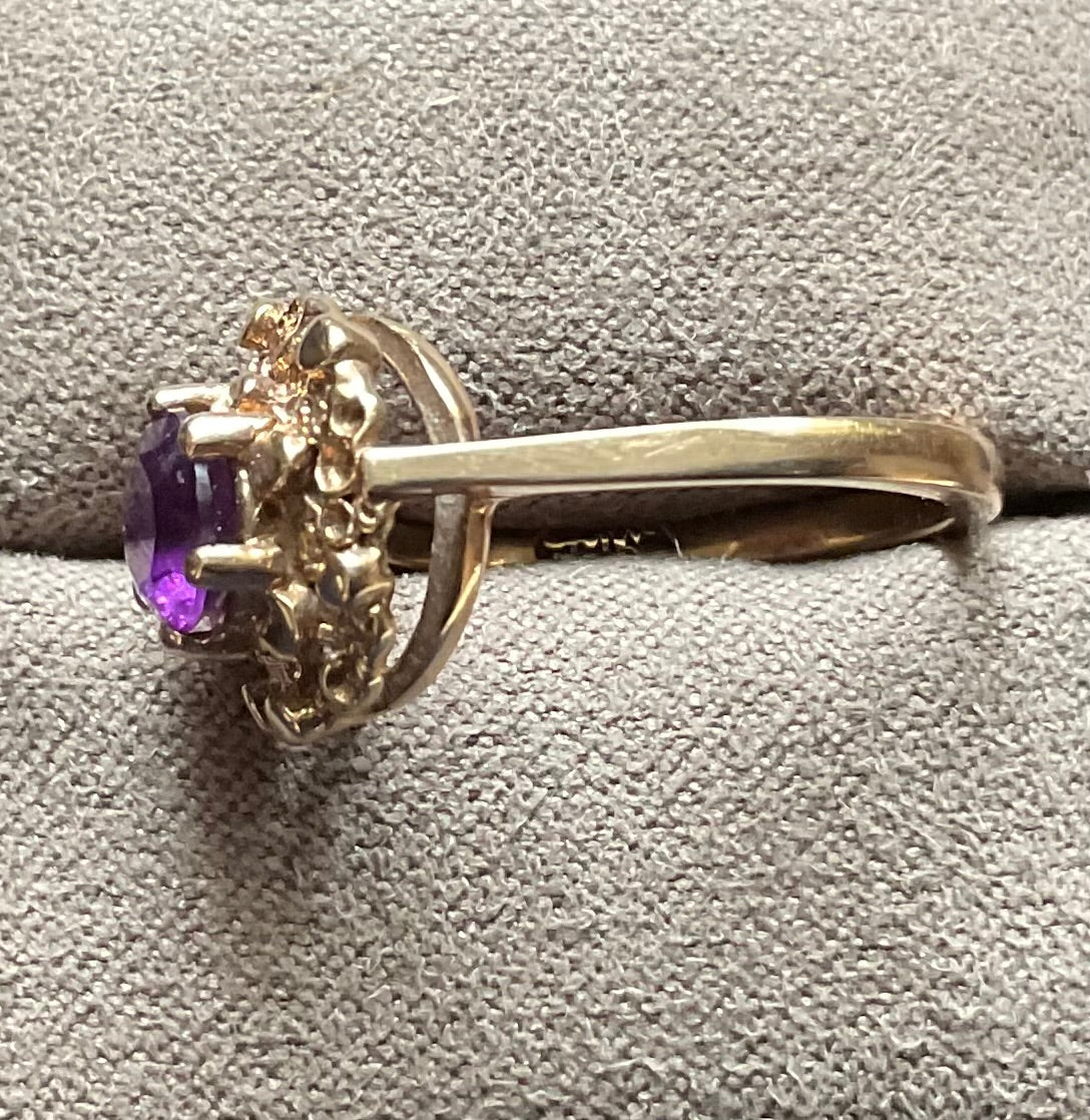 Vintage 9ct Amethyst yellow gold ring size K1/2-L 1969