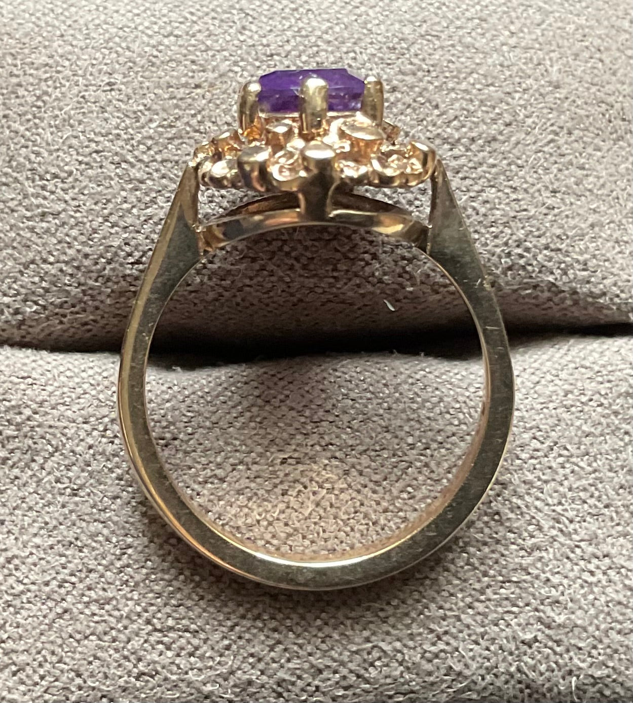 Vintage 9ct Amethyst yellow gold ring size K1/2-L 1969