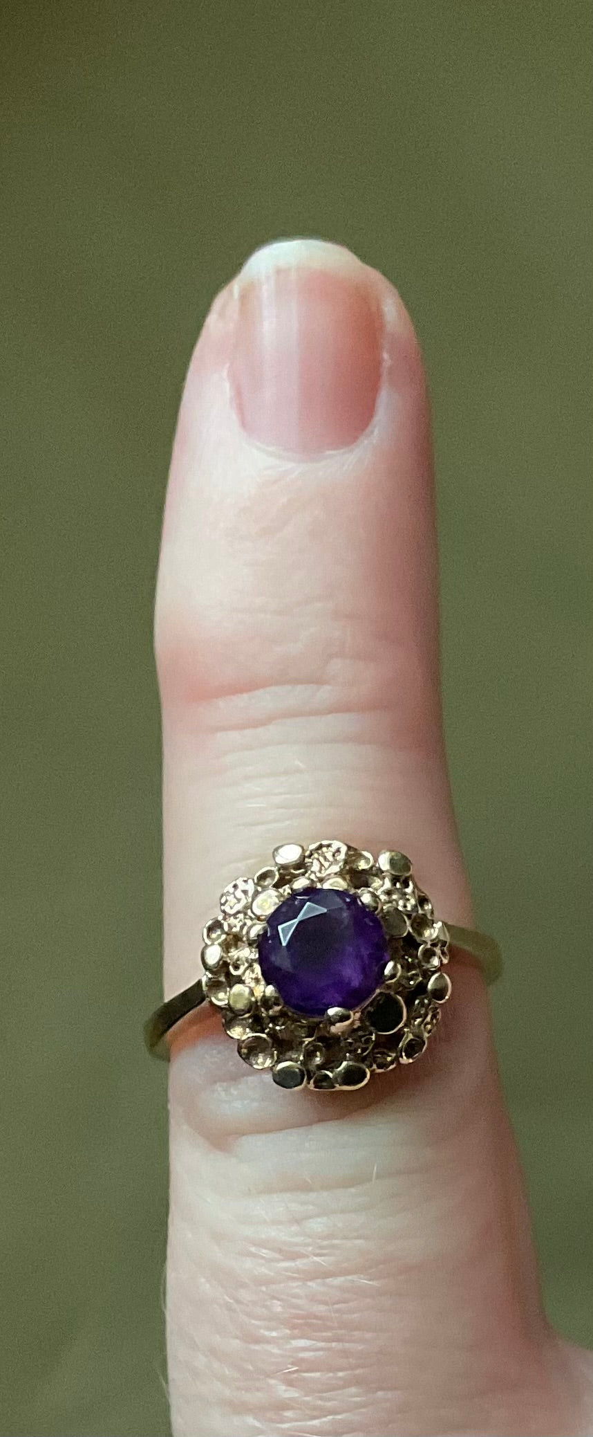 Vintage 9ct Amethyst yellow gold ring size K1/2-L 1969