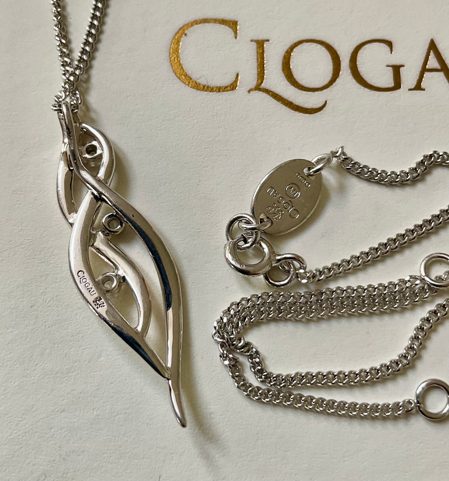 Clogau Natures Wonders Swallow Waterfalls White Topaz pendant necklace 18-22” in silver & rose gold