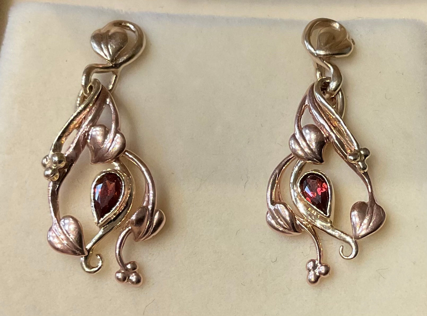 Vintage Clogau 9ct Garnet Tree of Life drop earrings from 1993 Birthstone range yellow and rose gold