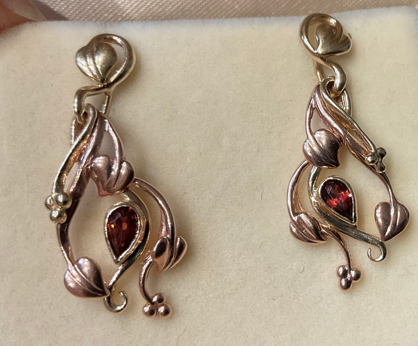 Vintage Clogau 9ct Garnet Tree of Life drop earrings from 1993 Birthstone range yellow and rose gold