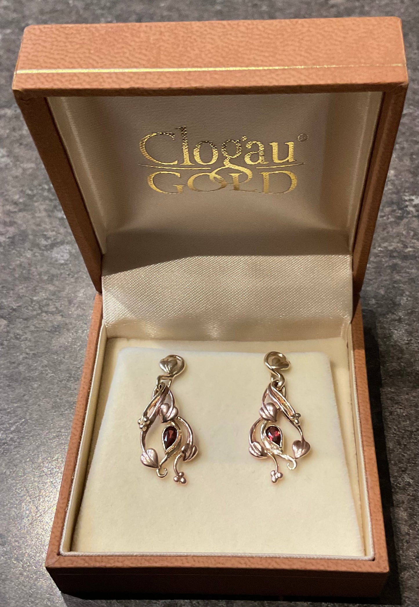 Vintage Clogau 9ct Garnet Tree of Life drop earrings from 1993 Birthstone range yellow and rose gold