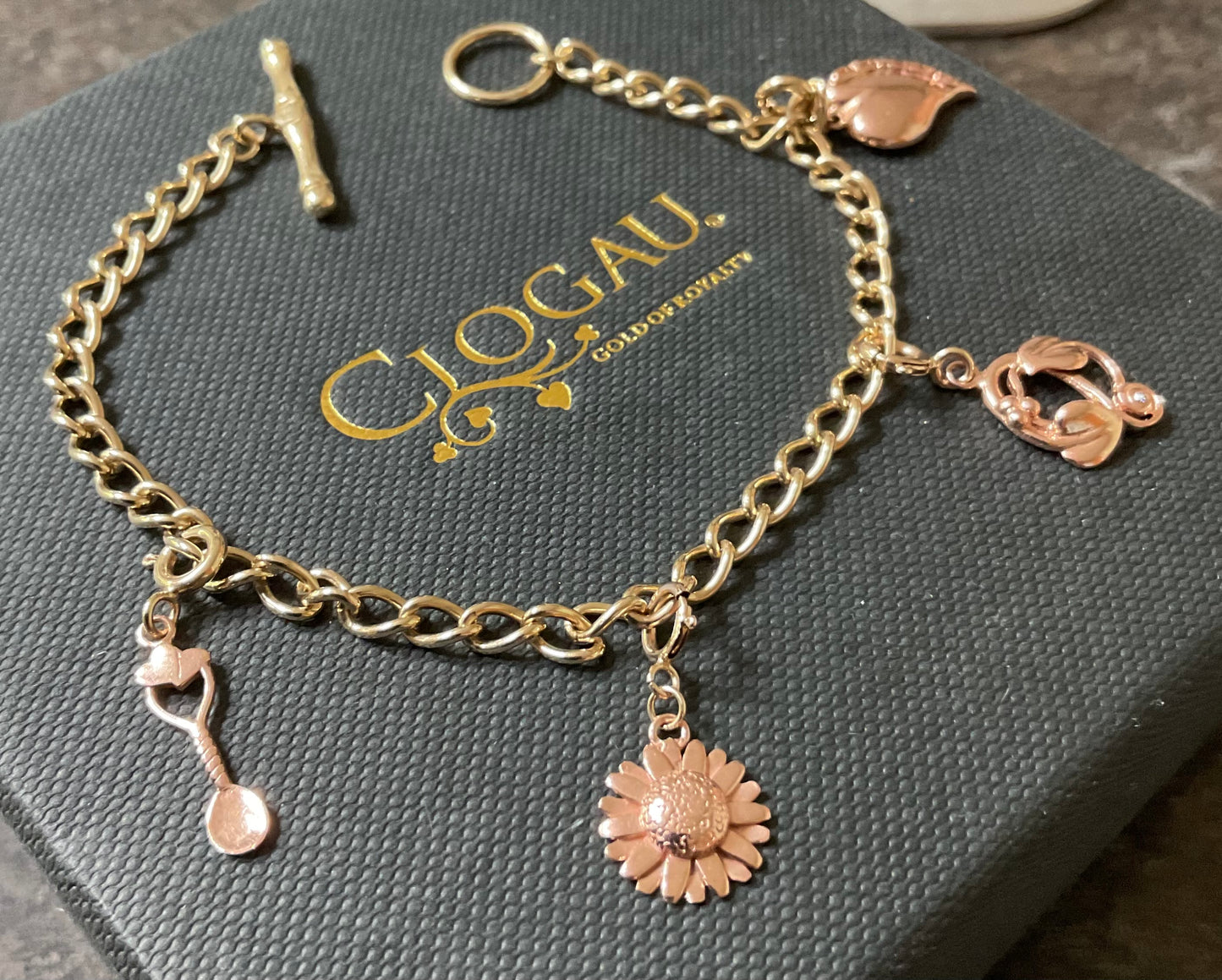 Vintage Clogau 9ct T-bar charm bracelet with 4 Clogau charms 19.5cm in yellow and rose gold