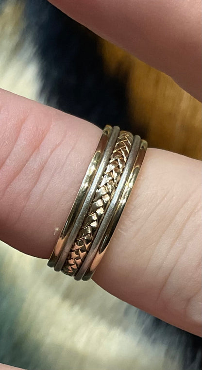 9ct Braided yellow & white gold wedding band ring size N1/2 -O