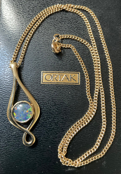 9ct Malcolm Grey ORTAK Opal 16” necklace & earrings in yellow gold original box