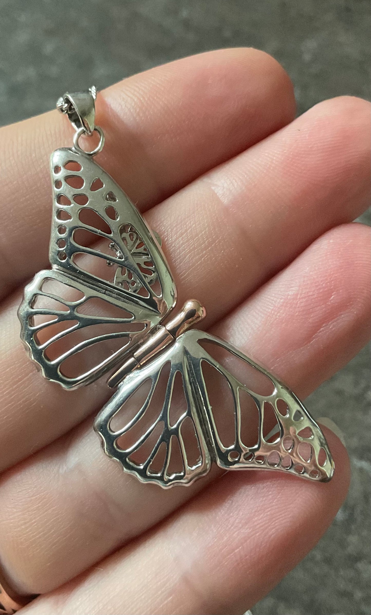 Clogau Large Butterfly locket pendant necklace 18-20” in silver and rose gold