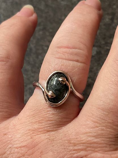 Clogau Preseli Bluestone Heart of Wales oval ring size S in silver and rose gold