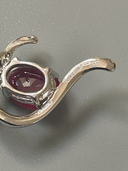 9ct Kallati Ruby and Diamond white gold pendant 18" necklace 0.85ct