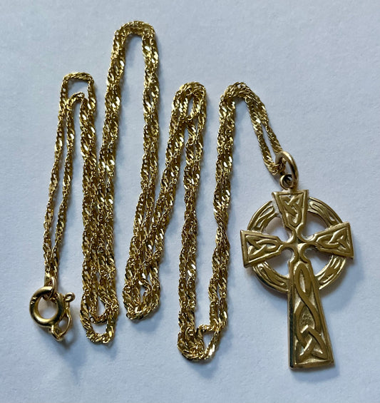 Vintage 9ct Celtic Cross pendant necklace 22” yellow gold hallmarked