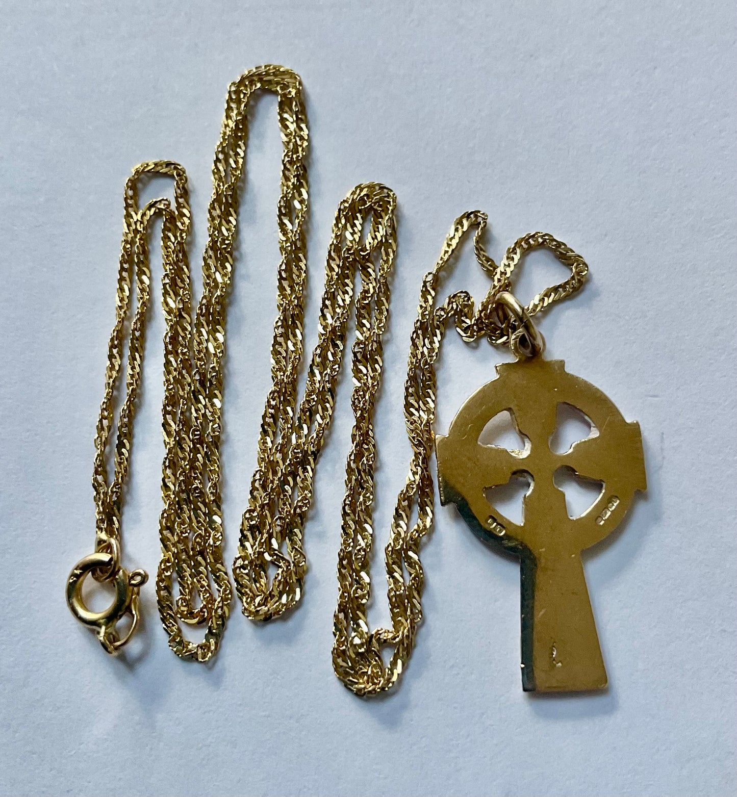 Vintage 9ct Celtic Cross pendant necklace 22” yellow gold hallmarked